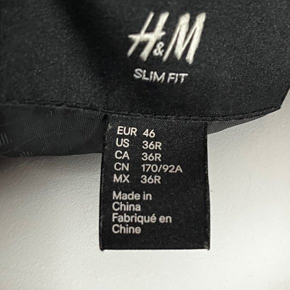 H&M Burgundy Blazer - Picture 7 of 7